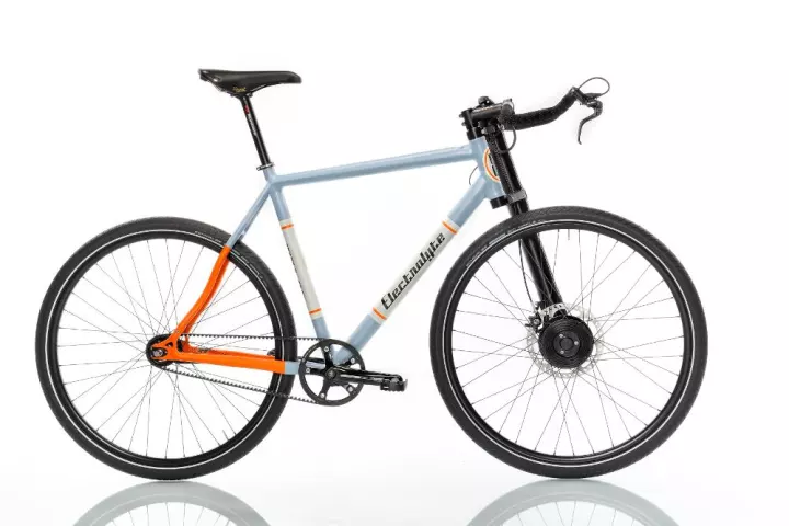 Electrolyte's Strassenfeger II