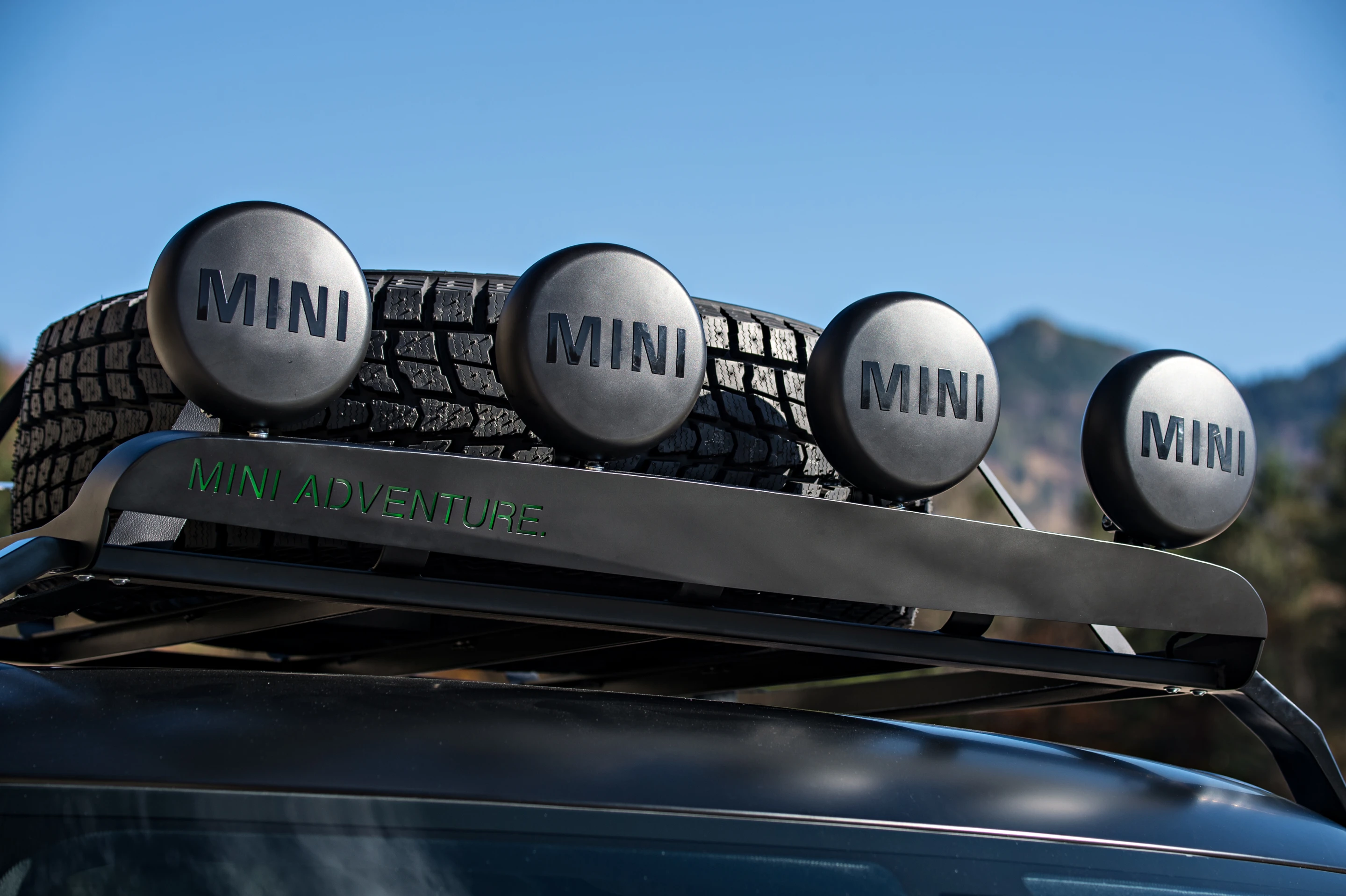 The MINI Paceman Adventure