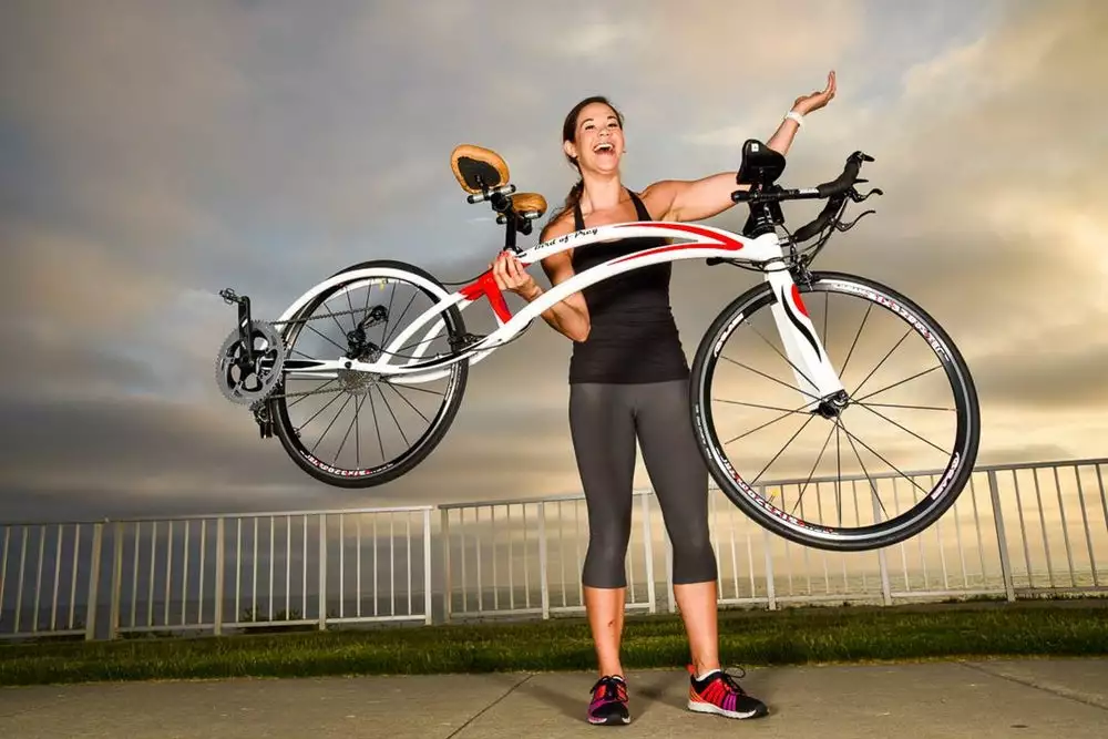 The Bird of Prey bicycle can be ordered for the rather serious sum of US$4,800