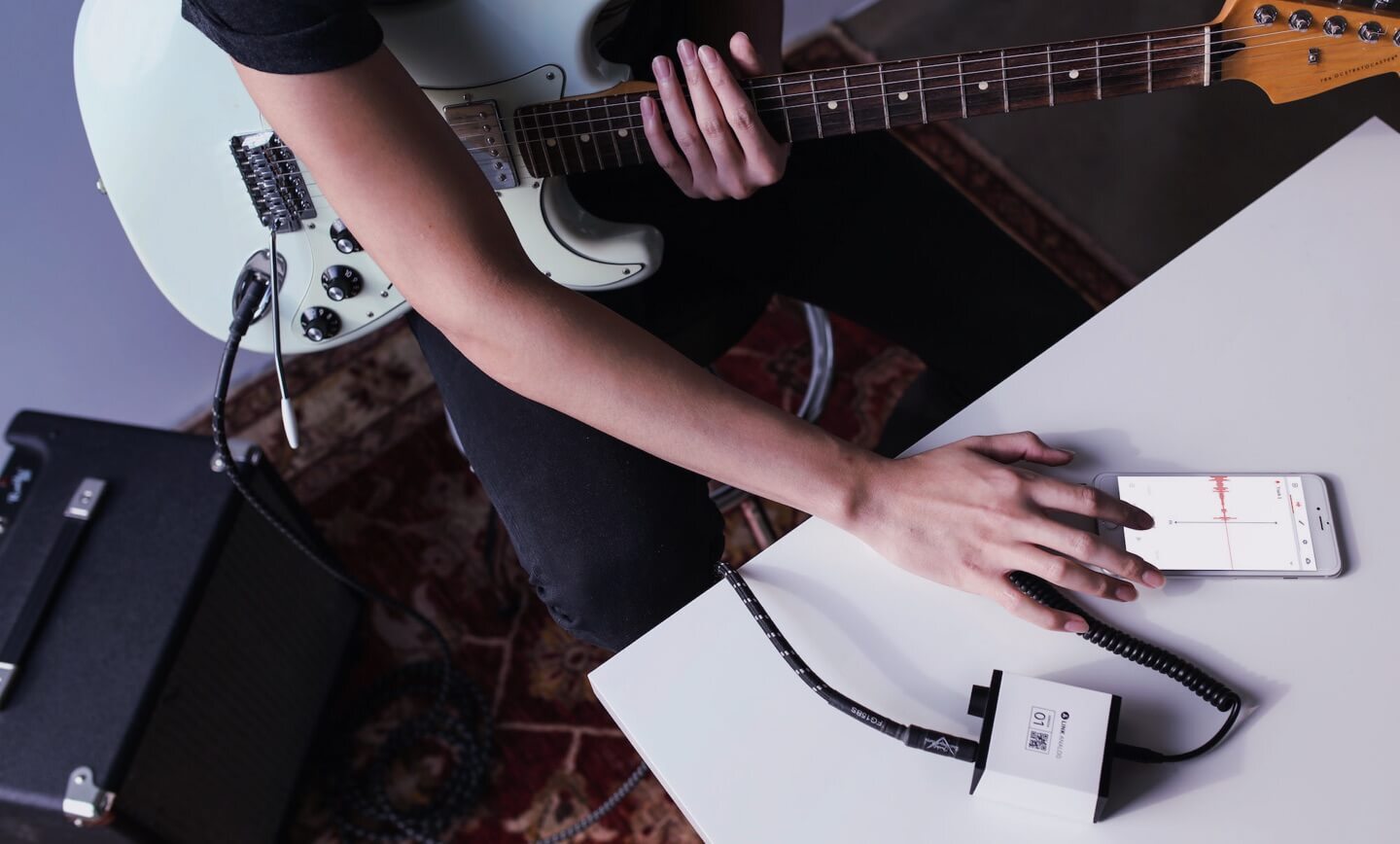 BandLab launched it new hardware division with an instrument interface for smartphones called the Link Analog