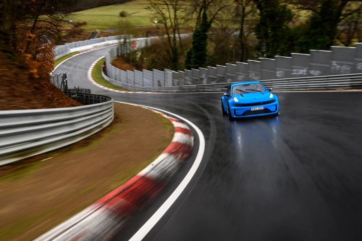Cyan Racing's Lynk & Co 03 Cyan Concet in action at Nürburgring
