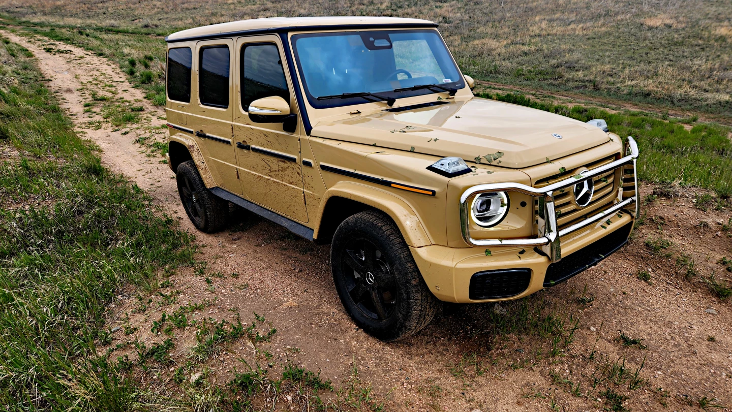 The author assumes that the 2025 Mercedes-Benz G 550 will never have a happier time in its street-cushioned life than it was with him