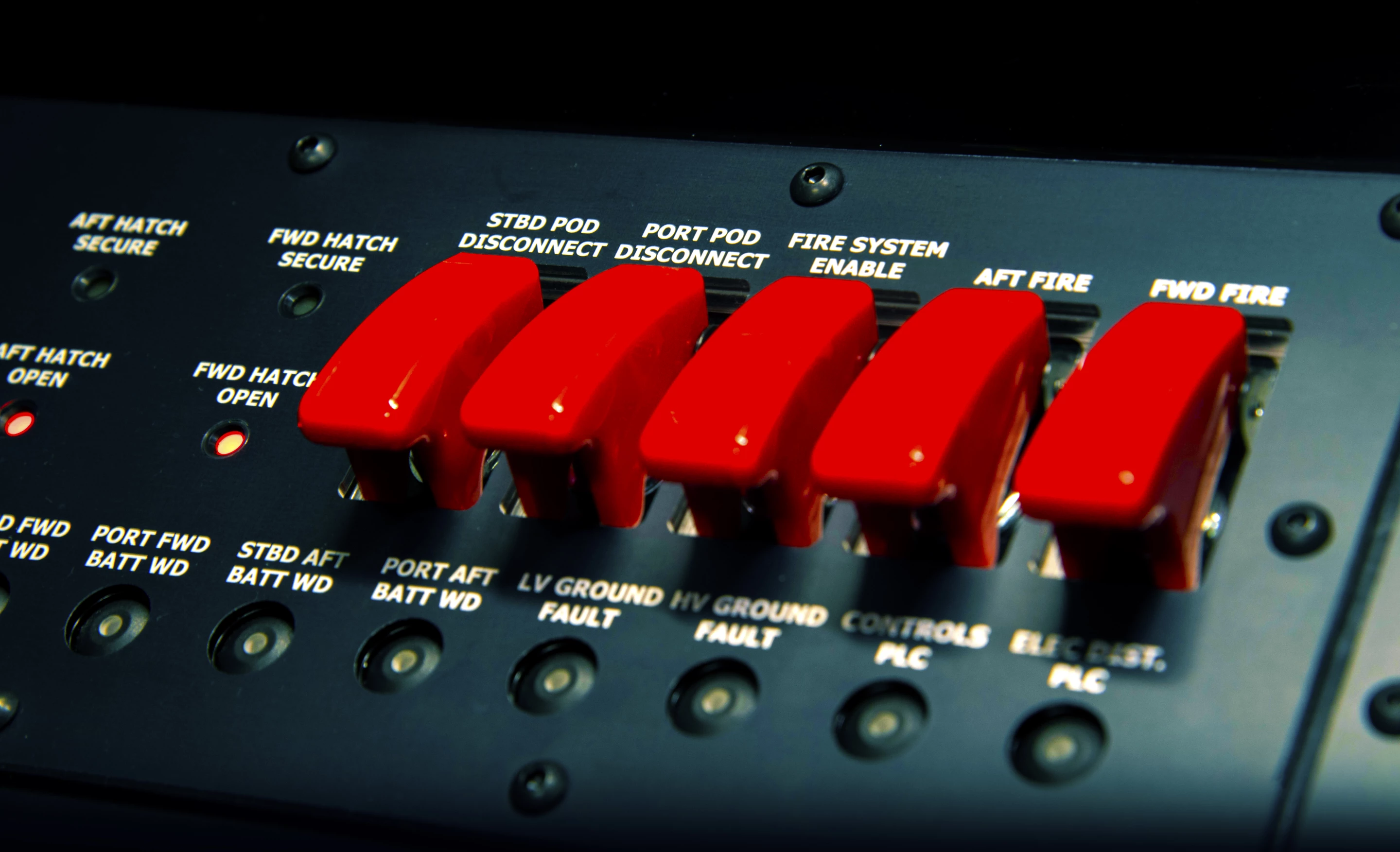 Triton didn't skimp on the cool looking red switches
