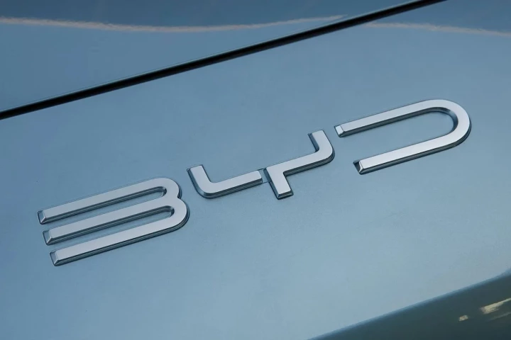 BYD’s new battery system is said to be capable of charging an electric car in just five minutes