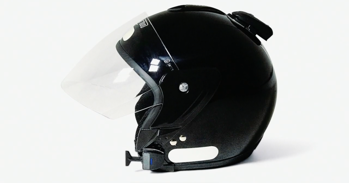 Domio Pro helmet audio system now includes beamforming "air mic" for phone calls