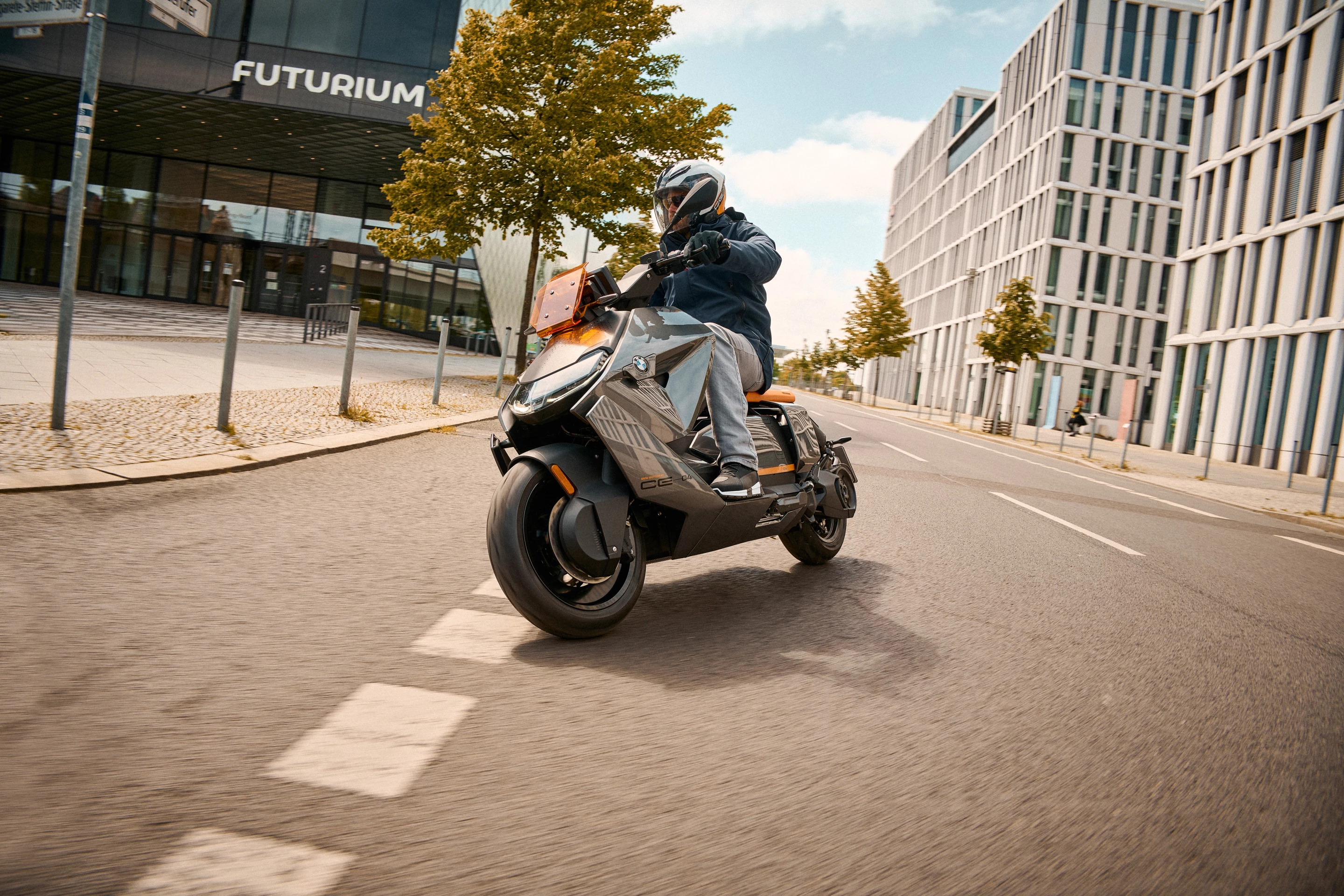 The CE 04 comes with automatic stability control rider assistance as standard
