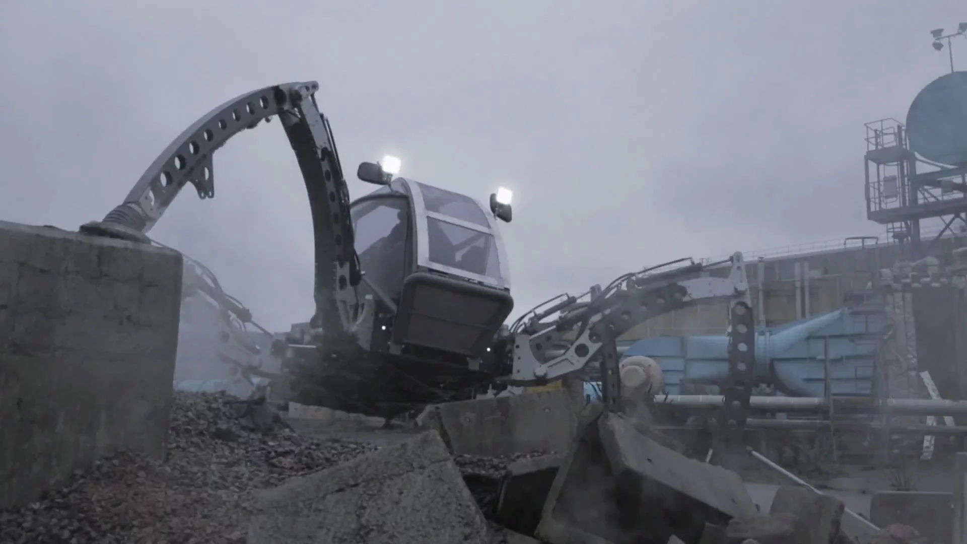 Mantis overcomes hazardous terrain