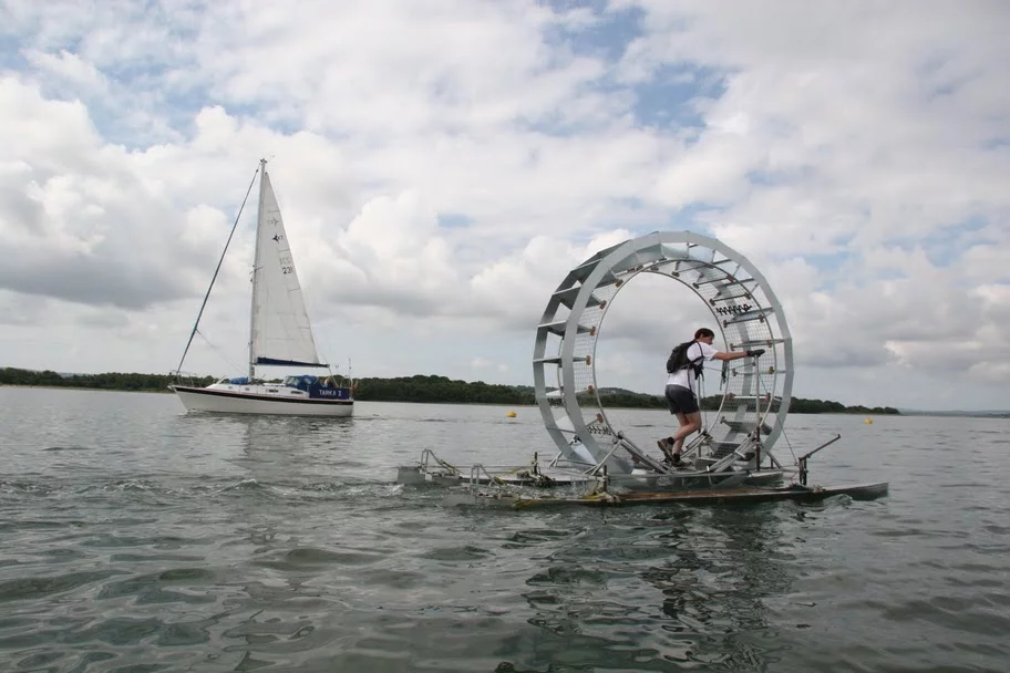 Tredalo can host two adults, or one adult and two children comfortably