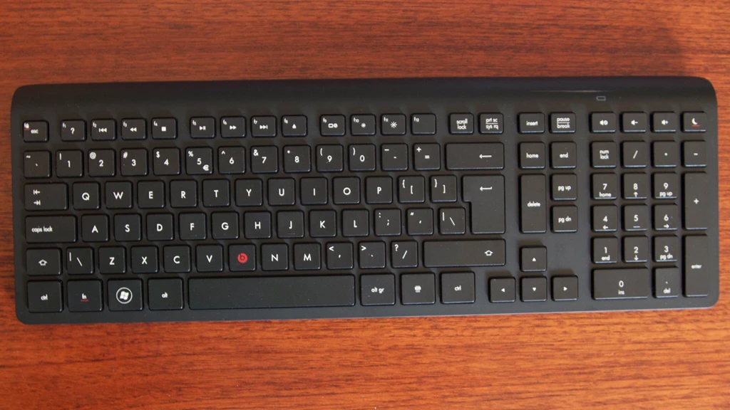 The RF wireless keyboard included as standard with the Omni 27