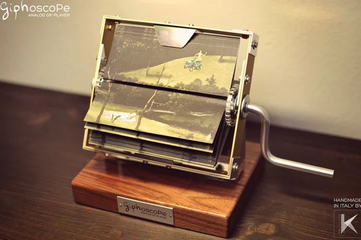 The Giphoscope brings animated GIFs to the physical world