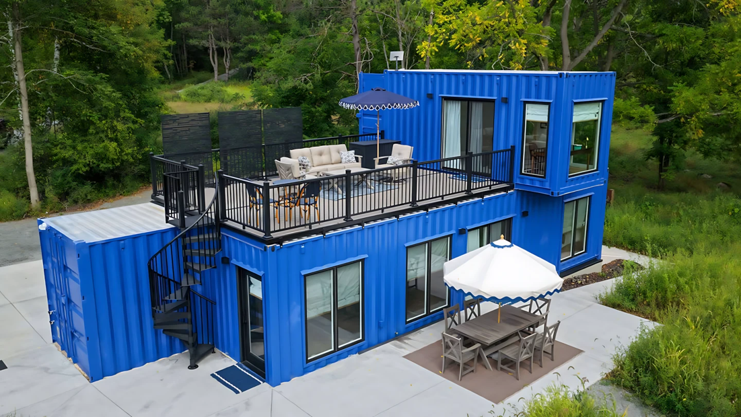 Three metal boxes, one rooftop sauna, zero compromises