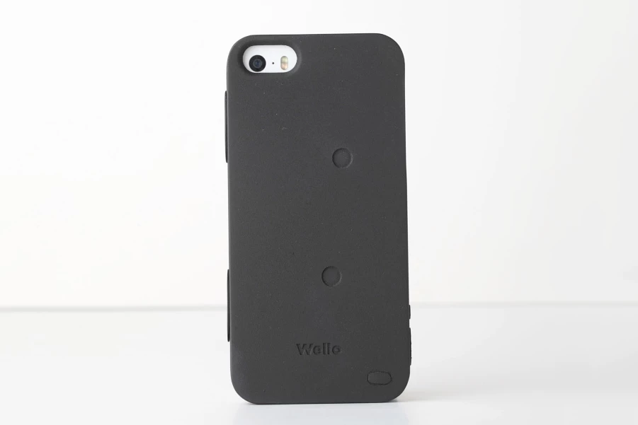 The Wello health monitoring iPhone case