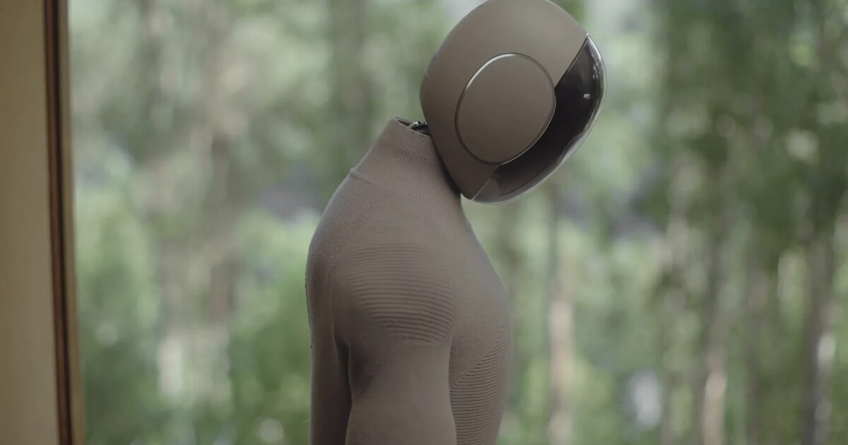 1X’s Neo Gamma robot looks sad while it does chores
