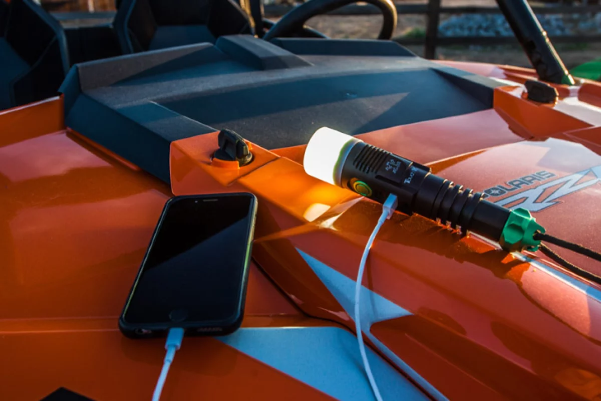 The SeTaTec Touch 1K is designed as a smarter lantern-flashlight