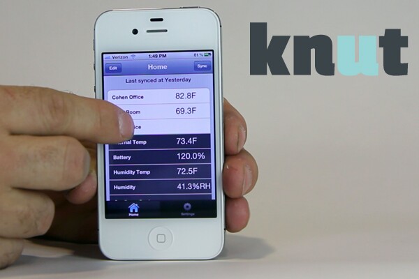 The "Knut Interface" is a smartphone app that lets you control Knut