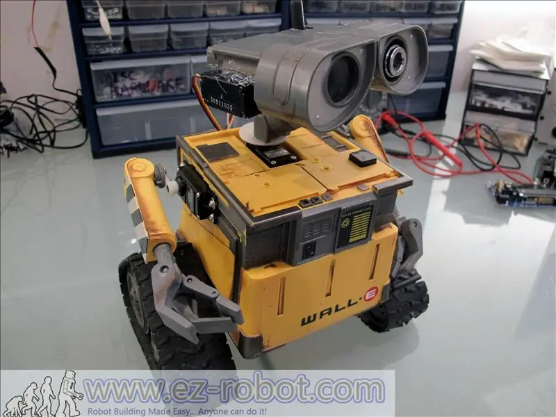 Customized WALL-E robot toy by DJ Sures
