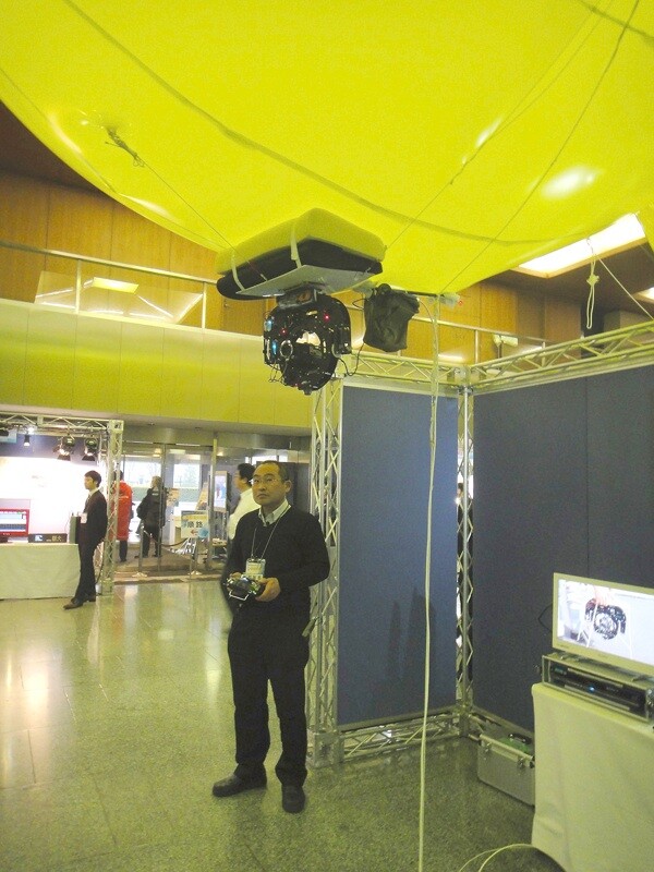 NHK's gyro-stabilized balloon camera rig