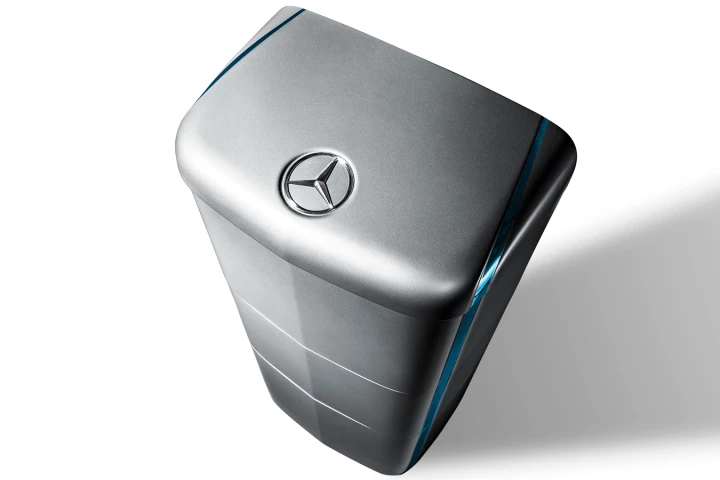 Mercedes-Benz energy storage modules will be available in a home-use model, and a higher-capacity version for businesses