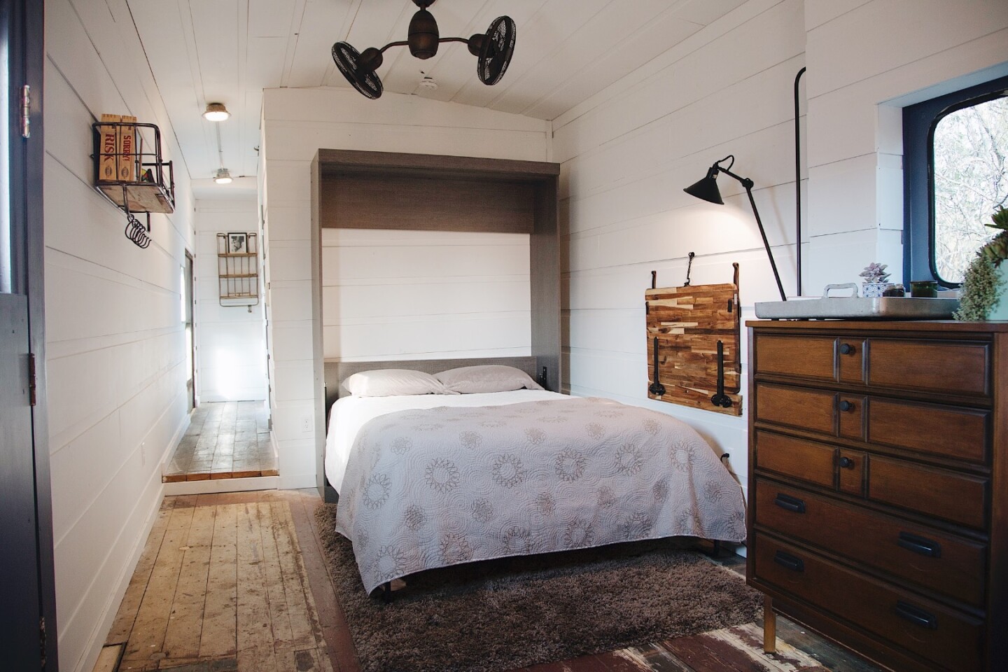 Platform 1346 features a drop-down Murphy-style bed