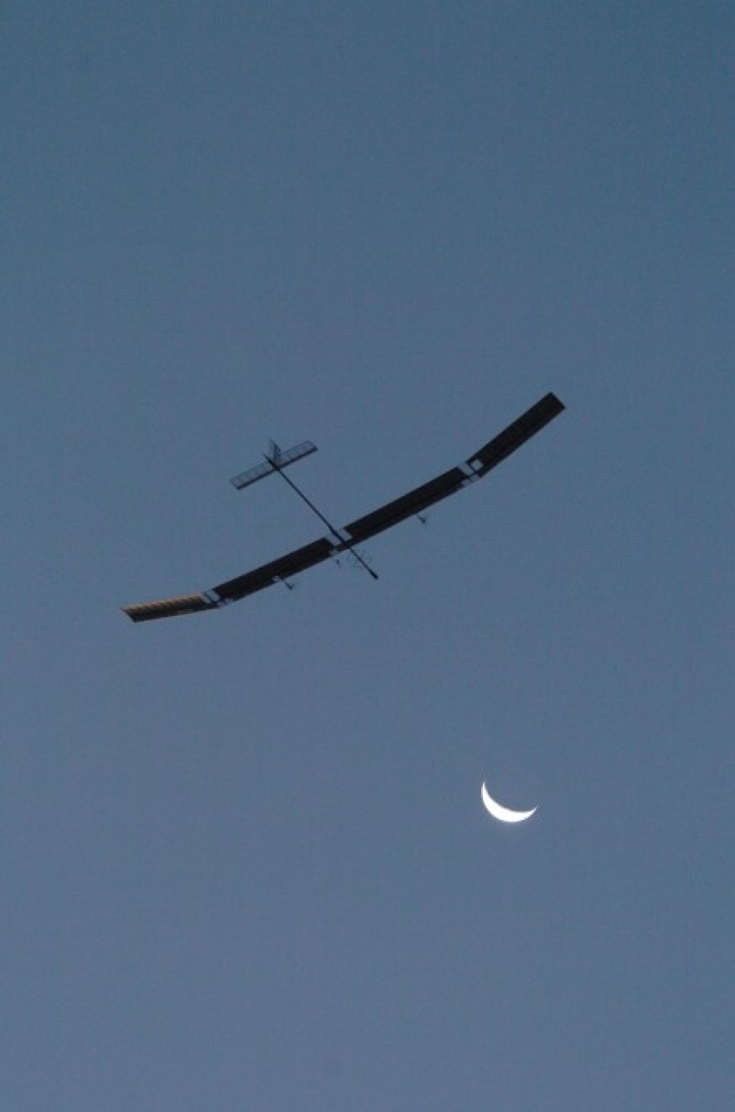 Zephyr breaks world record for longest unmanned flight