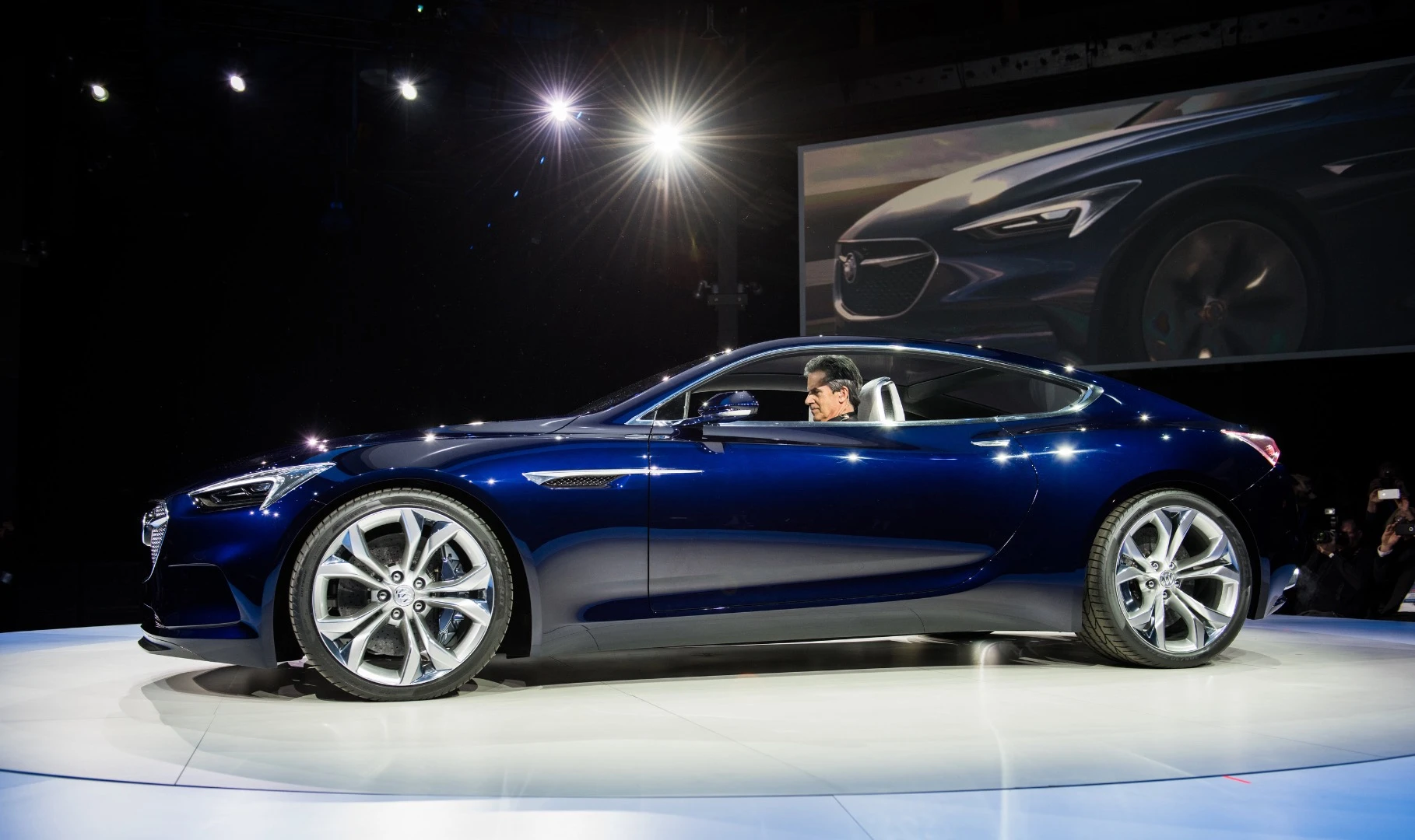 The Avista concept lets out some of Buick's pent-up aggression