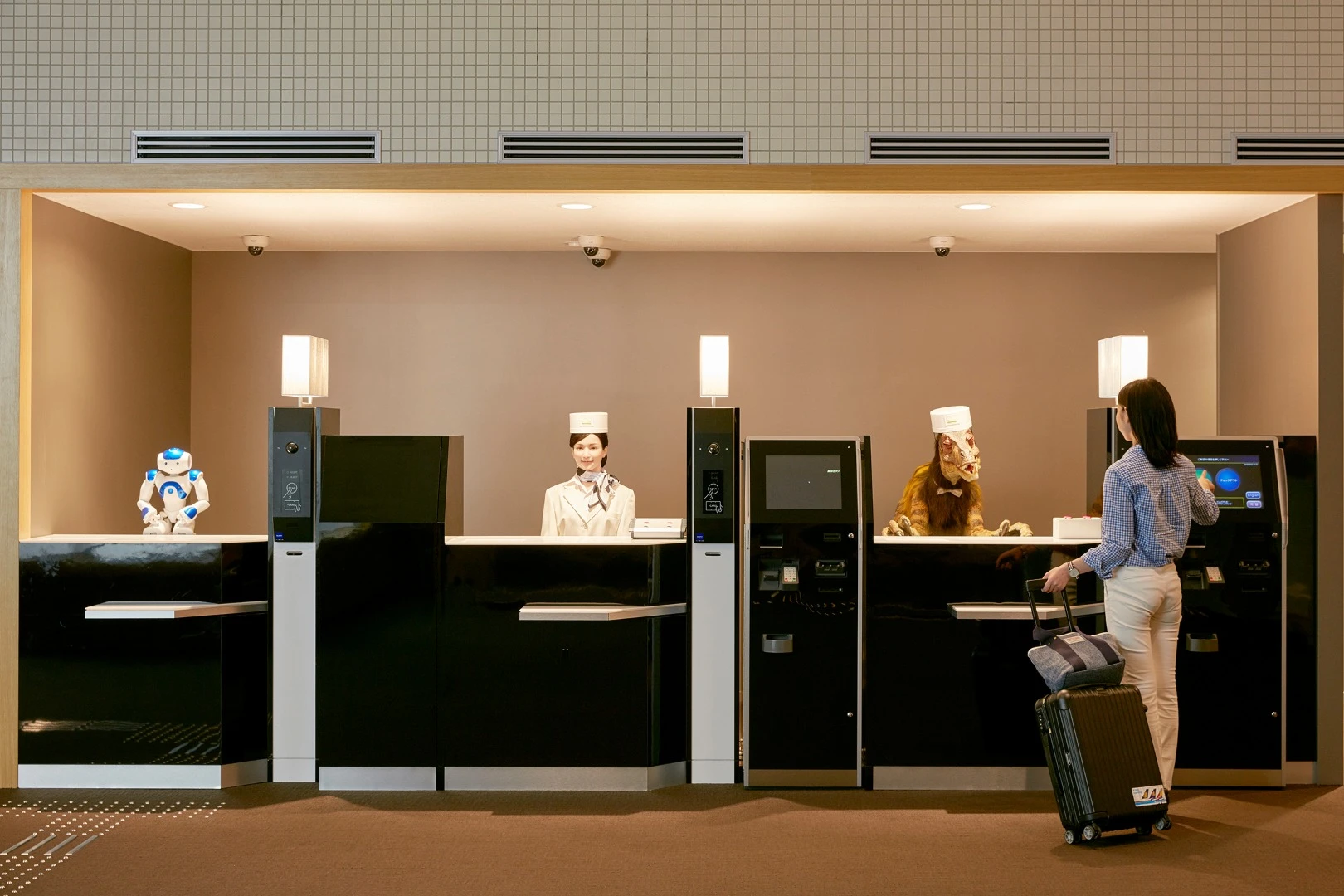 According to the Henn-na Hotel, it's possible to hold a conversation with the "warm" and "friendly" robots while they get on with their work