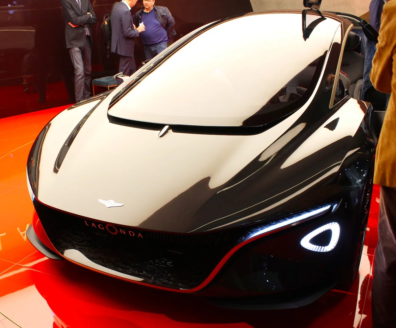 Without the need for a front engine, the Lagonda Vision has a short hood that flows more naturally into the windshield