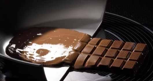 Added safety: Thermador Masterpiece Deluxe Series electric cooktop