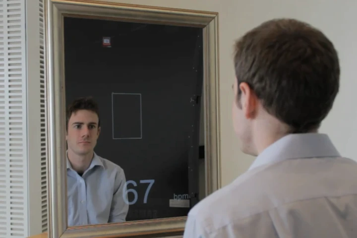 MIT's health monitoring mirror (Credit: Melanie Gonick)