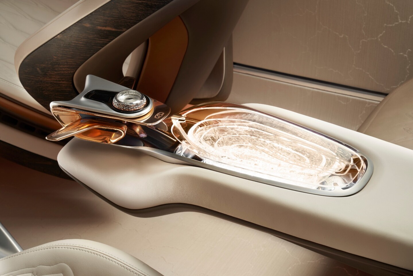 Strategically placed aluminum and copper hard dials and switches provide throwback tactile feel