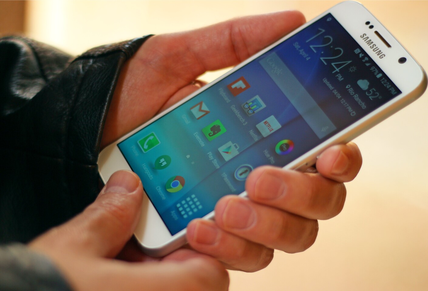 The GS6's fingerprint sensor is every bit as good as Apple's Touch ID (Photo: Will Shanklin/Gizmag.com)