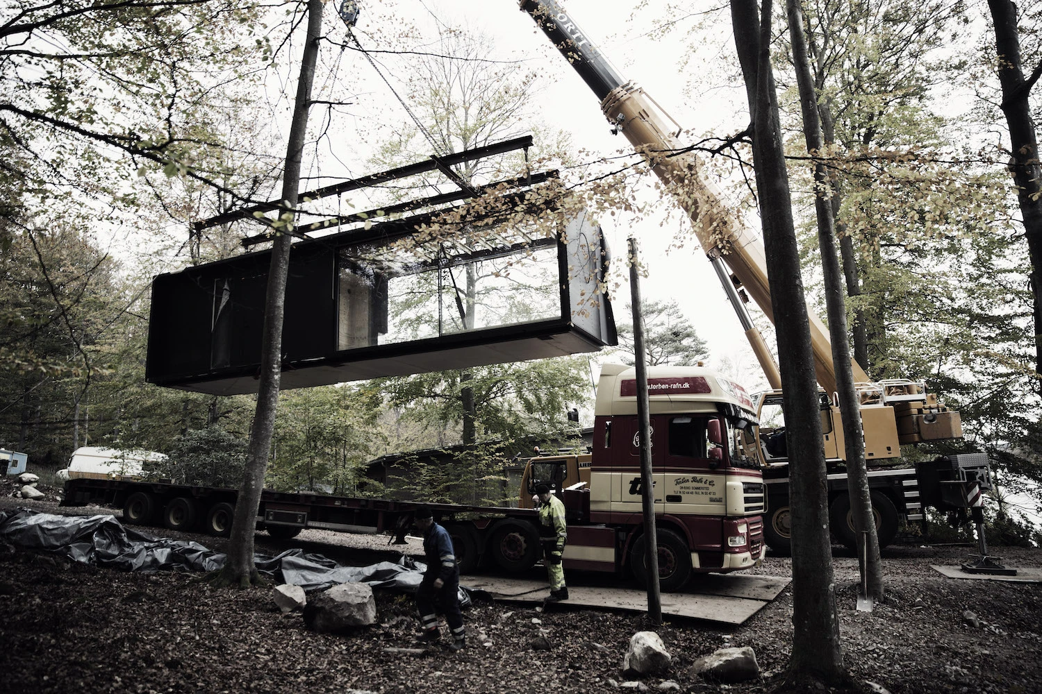 The Vipp Shelter is prefabricated in a factory and delivered by truck
