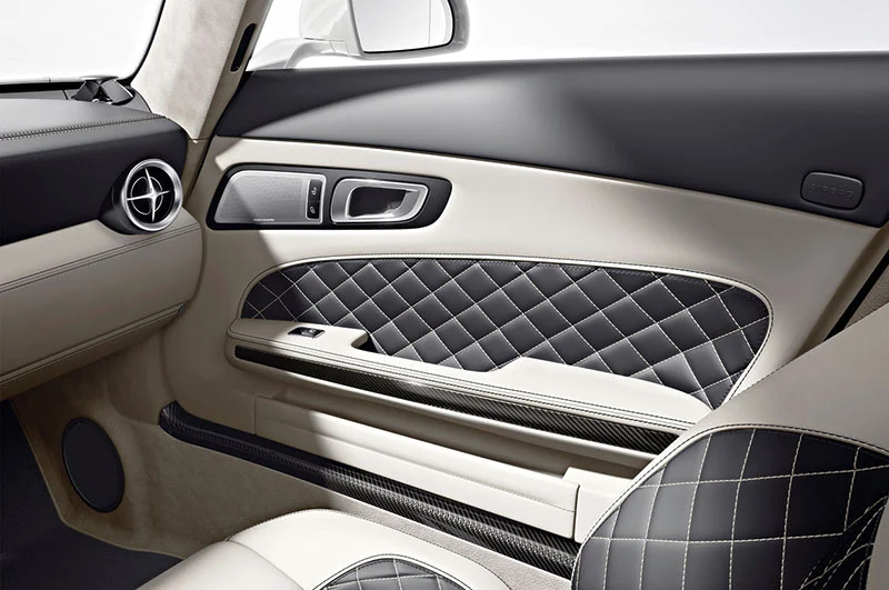 2013 Mercedes-Benz SLS AMG GT Roadster interior detail
