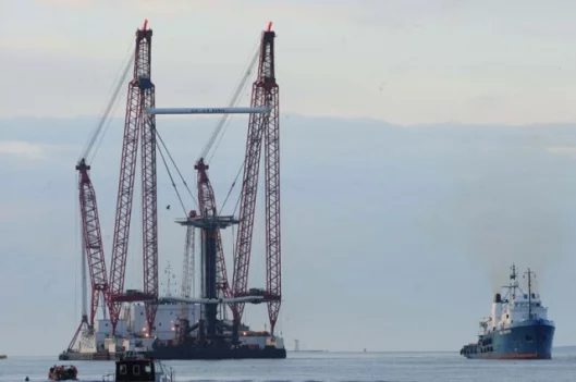Crane barge “Rambiz”