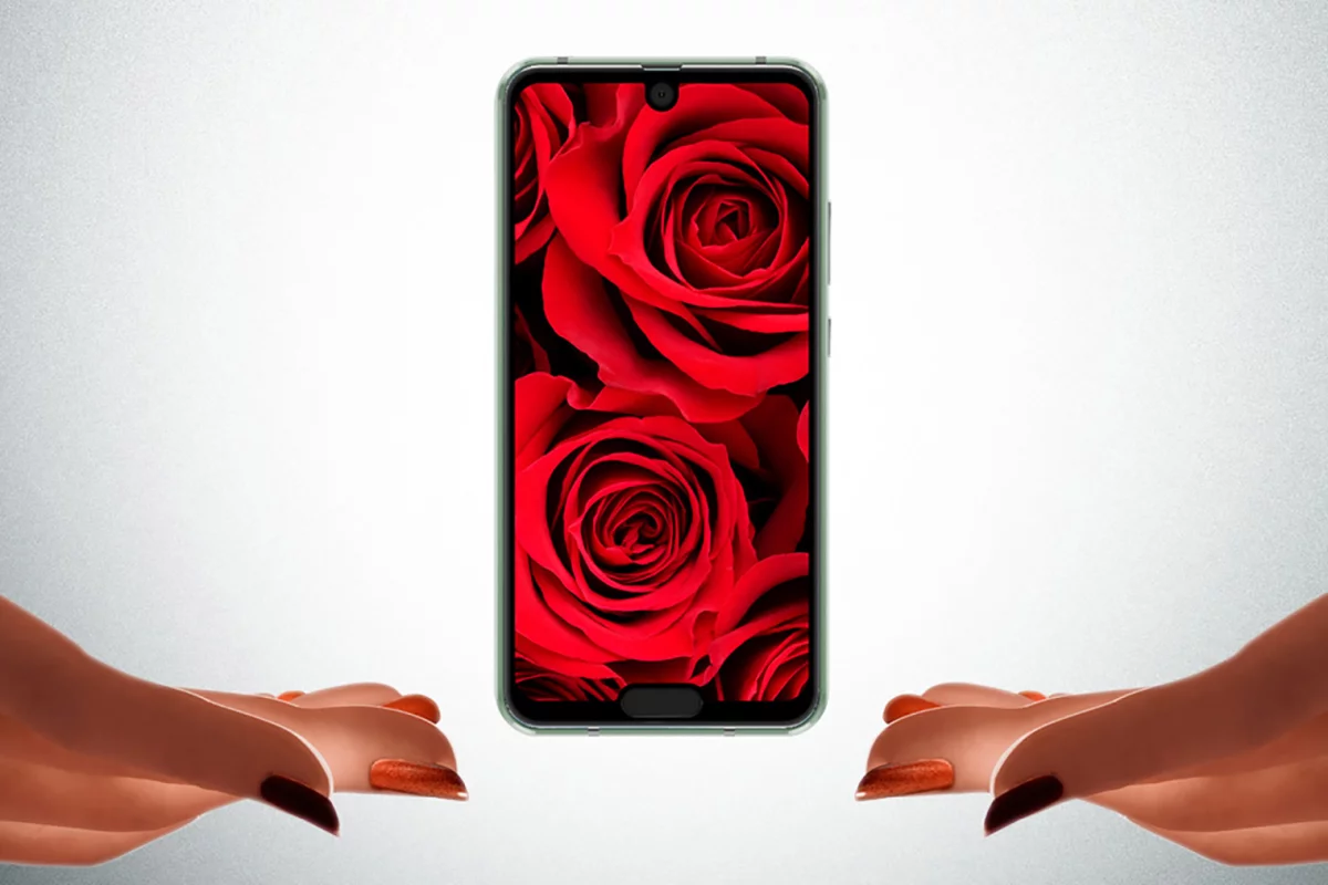 The Sharp Aquos R2 Compact offers a notch at the top and the bottom of the display