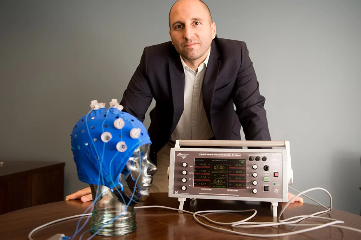 Neuroscientist Rob Reinhart has discovered a way to mend broken pathways in the brain and restore memory function