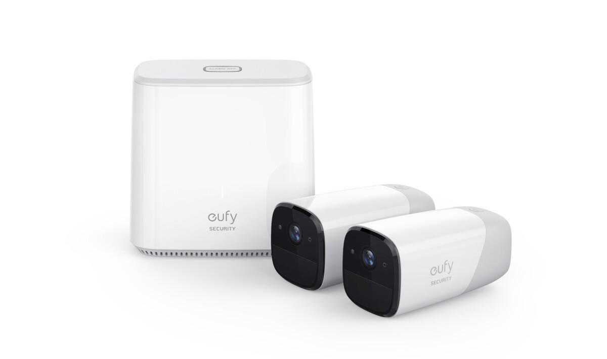 The EverCam system is made up of a battery-powered security camera and a wirelessly-linked processing hub