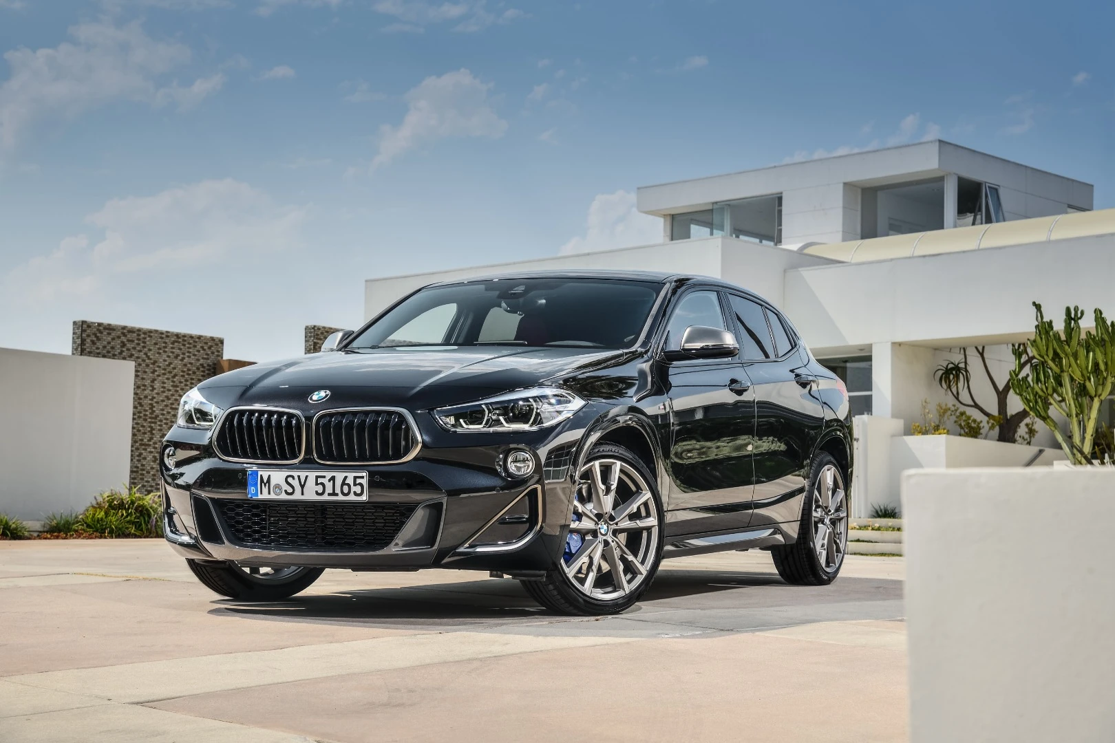 The M35i's two-stage adaptive suspension has been tweaked to match its M Sport bodykit