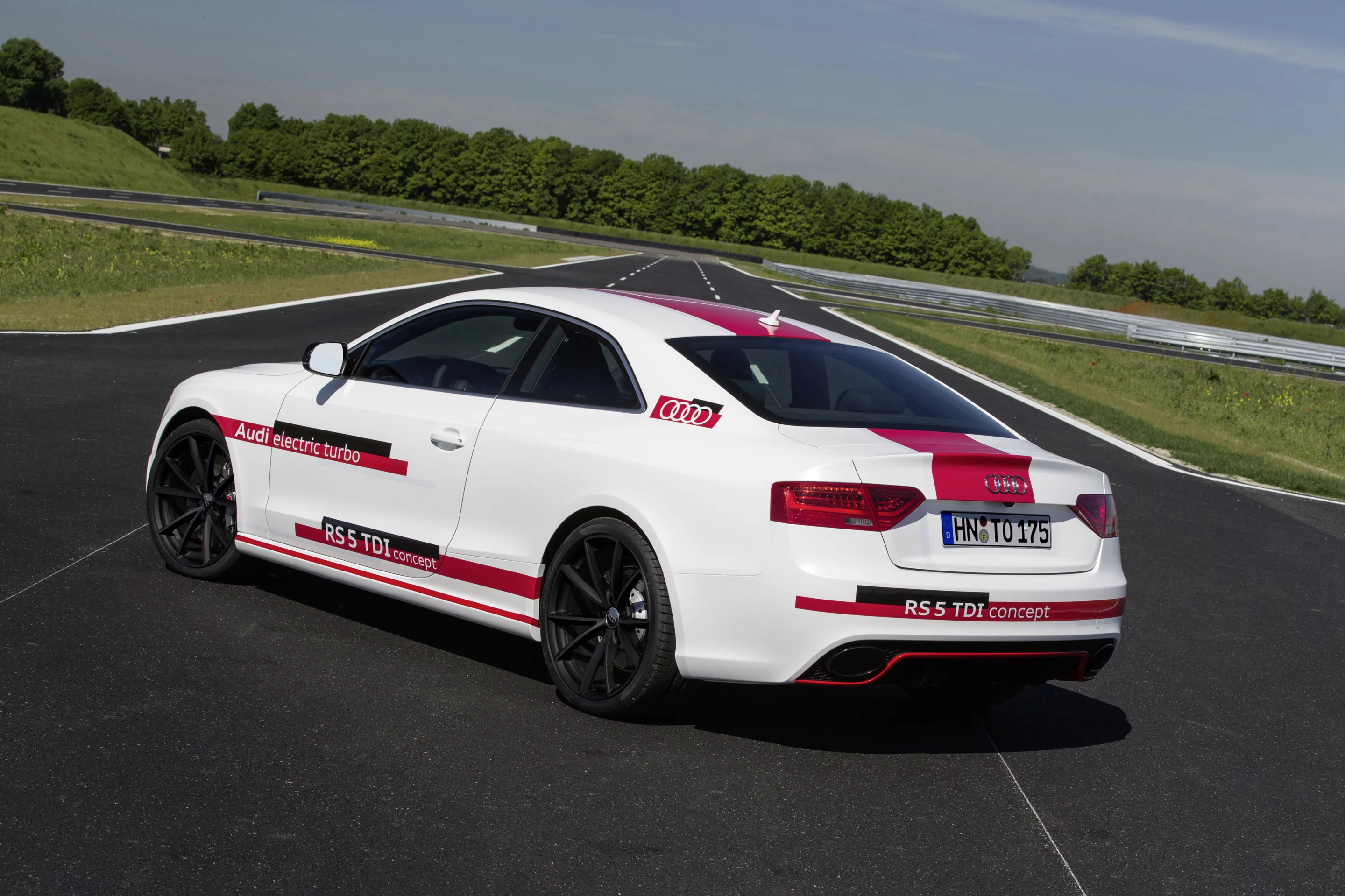 Audi's RS 5 TDI concept