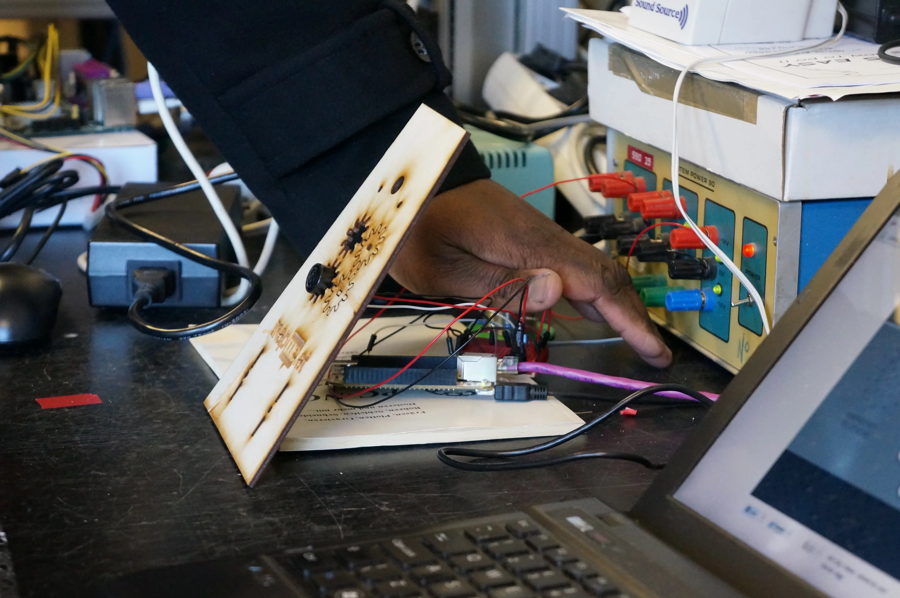 Testing the radio's light sensor (Photo: Mudlark)