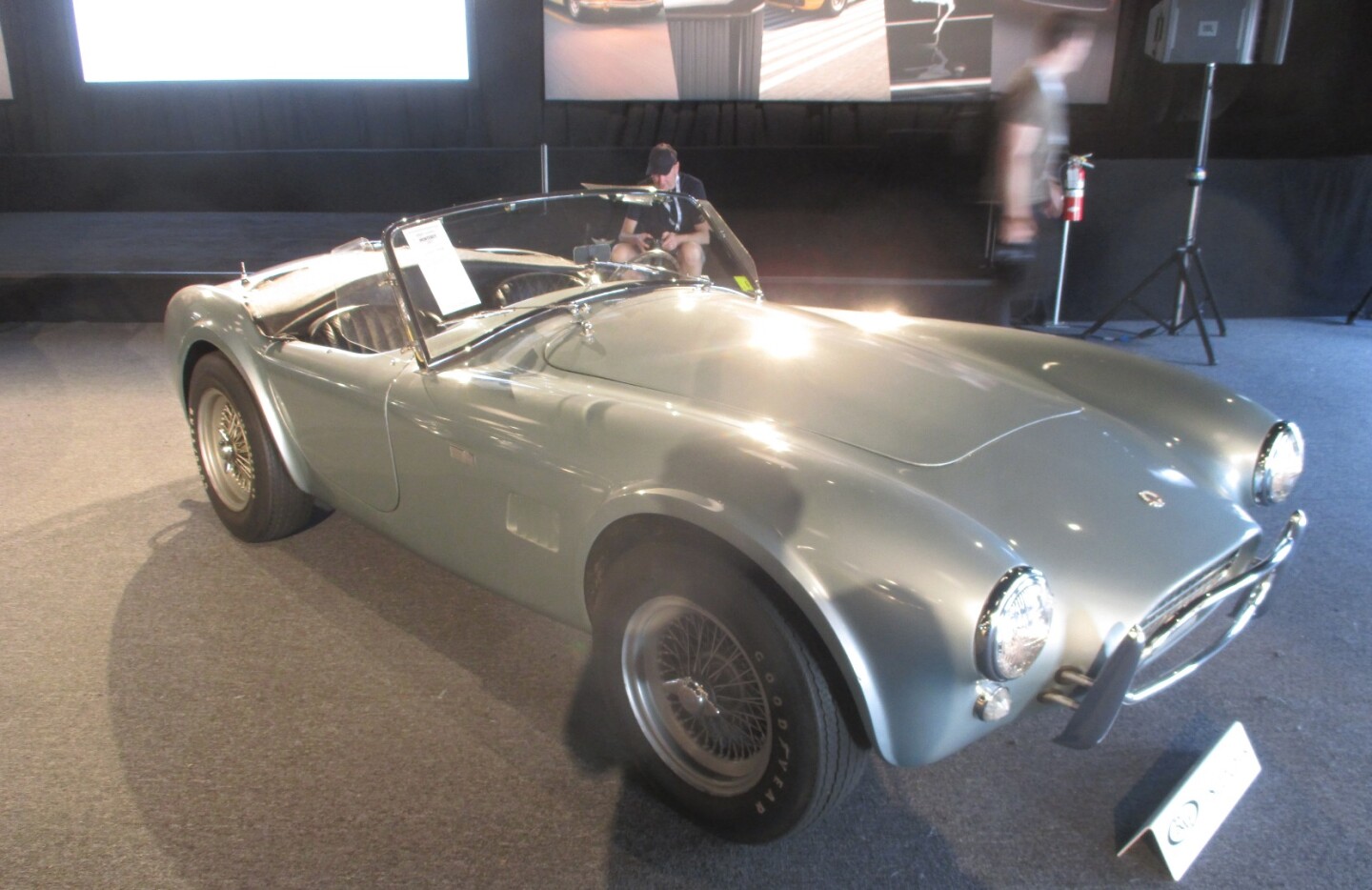1964 Shelby 289 "Lindauer Cobra" Estimate: $1,200,000 to $1,400,000Official Auction Description: RM-SothebysLot 154
