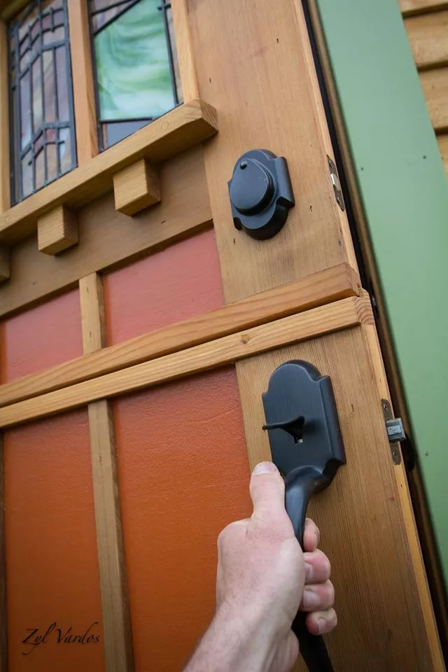 Access to the Fuchsia is gained by a stable door