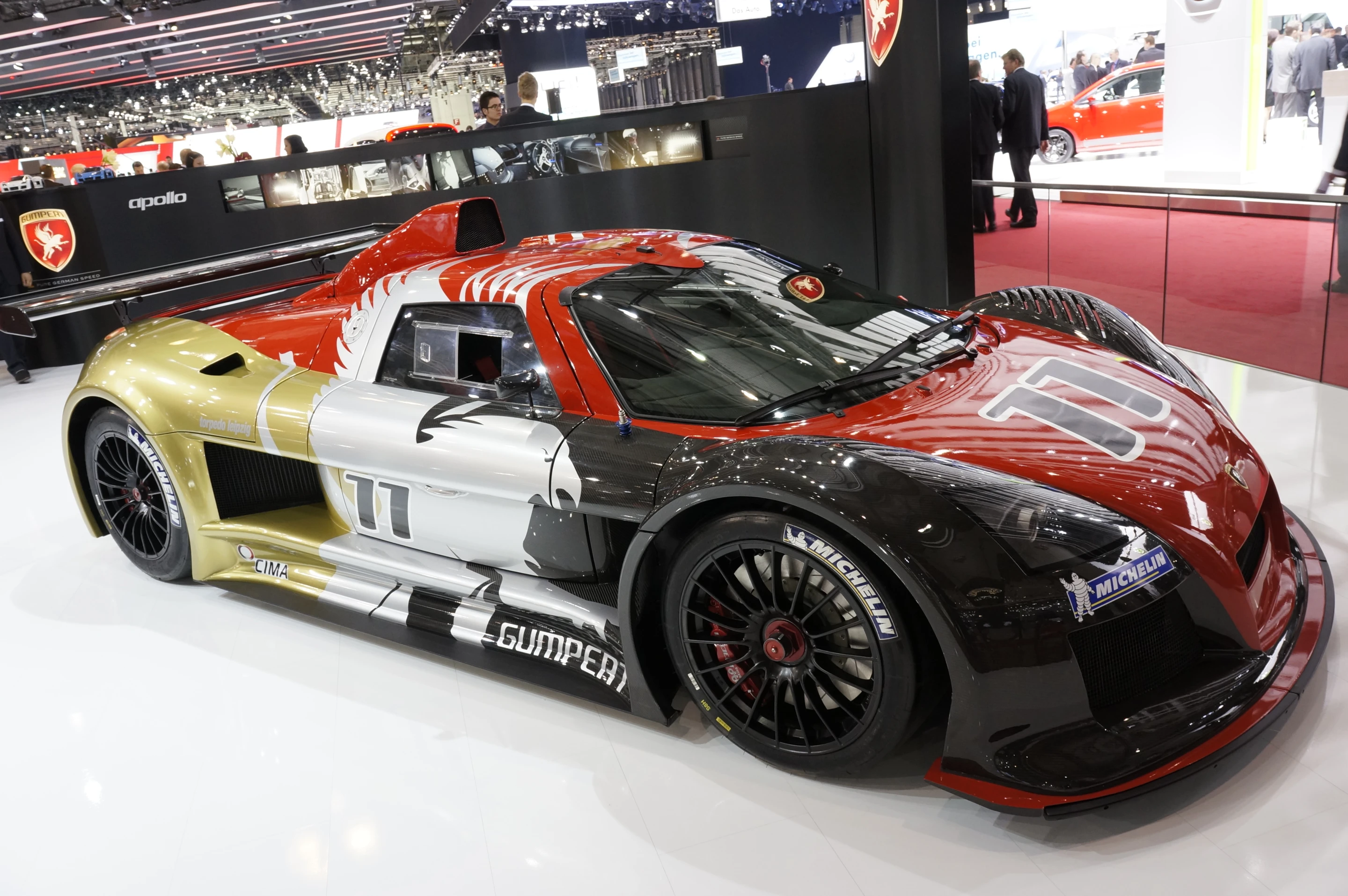 The Gumpert apollo r.