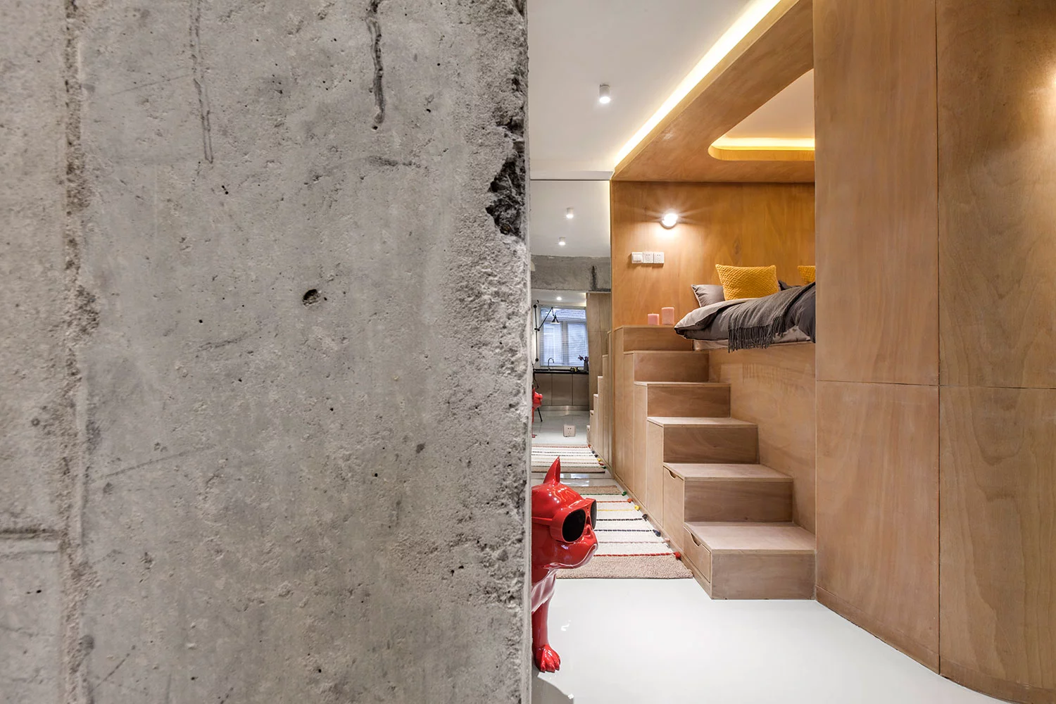 Chinese architectural firm TOWOdesign has recently transformed a tiny apartment in central Shanghai into a unique smart home