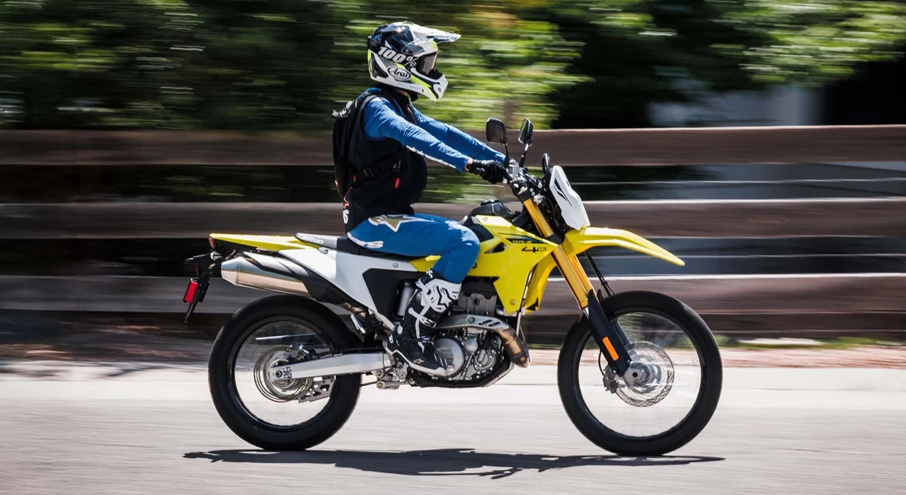 The new DR-Z4S is an equally capable city-slicker, thanks to its punchy engine, lightweight design, and a small profile