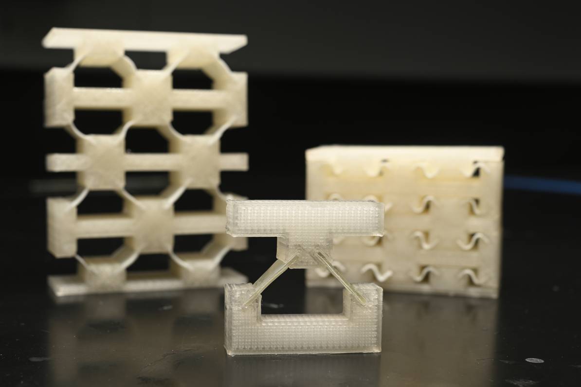 New shock-absorbing material as strong as metal but light as foam
