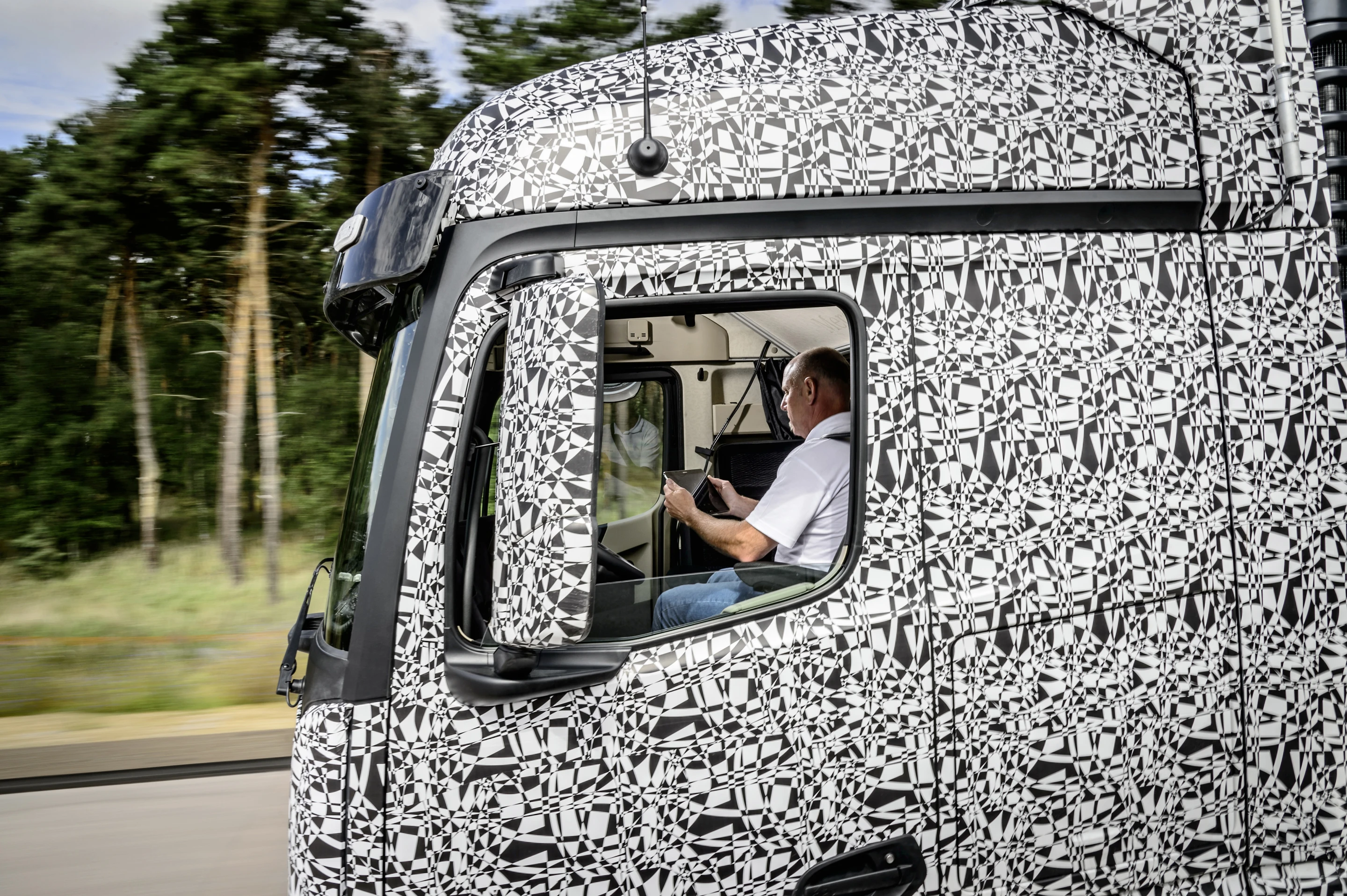 The Daimler autonomous truck