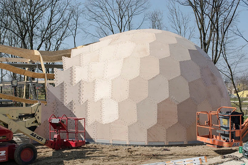 Insulation clads the exterior form of the building (Photo: ICD/ITKE/IIGS University of Stuttgart)