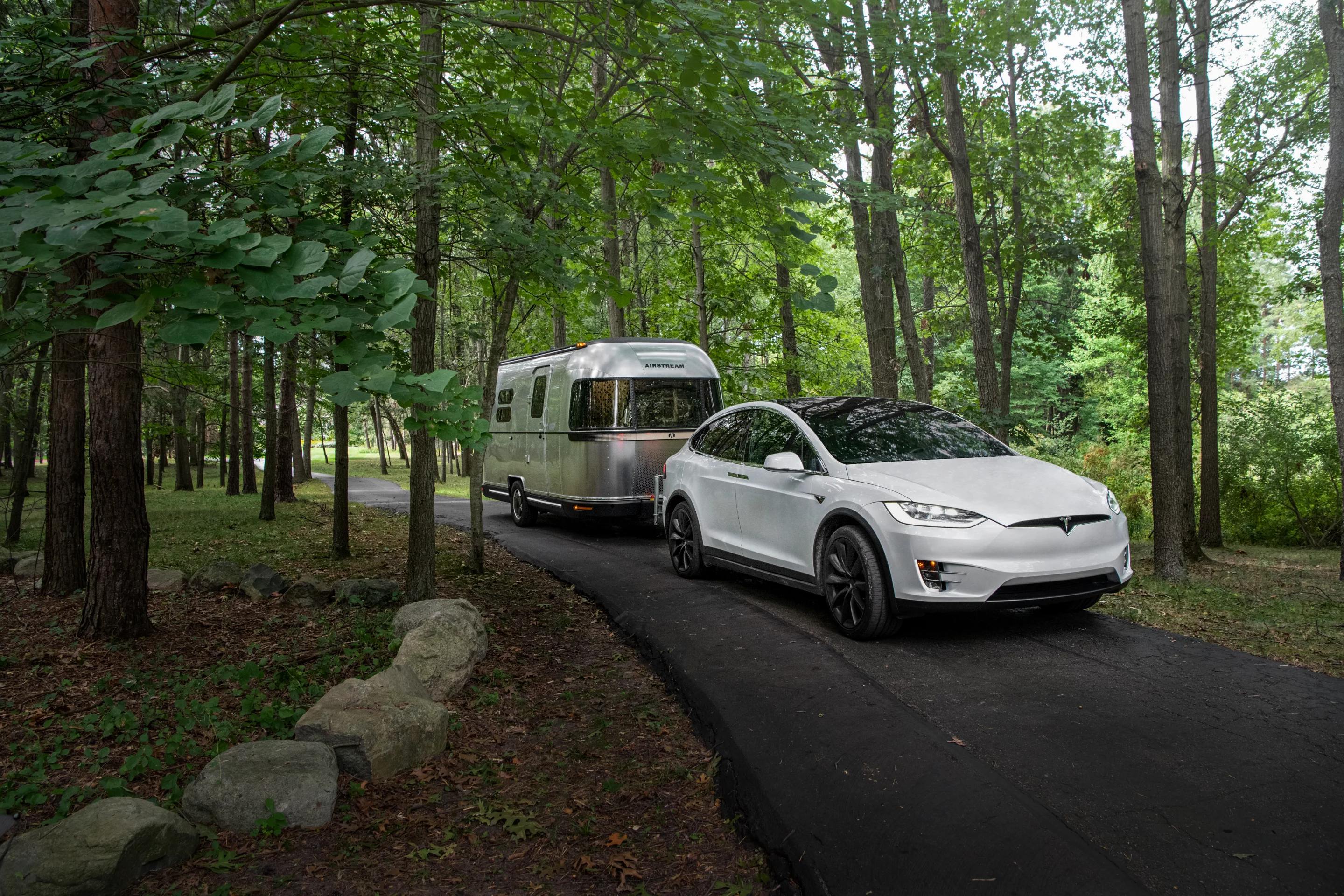 Push/pull: the Airstream eStream motors its own wheels behind the Tesla tow vehicle, ensuring that range isn't decimated