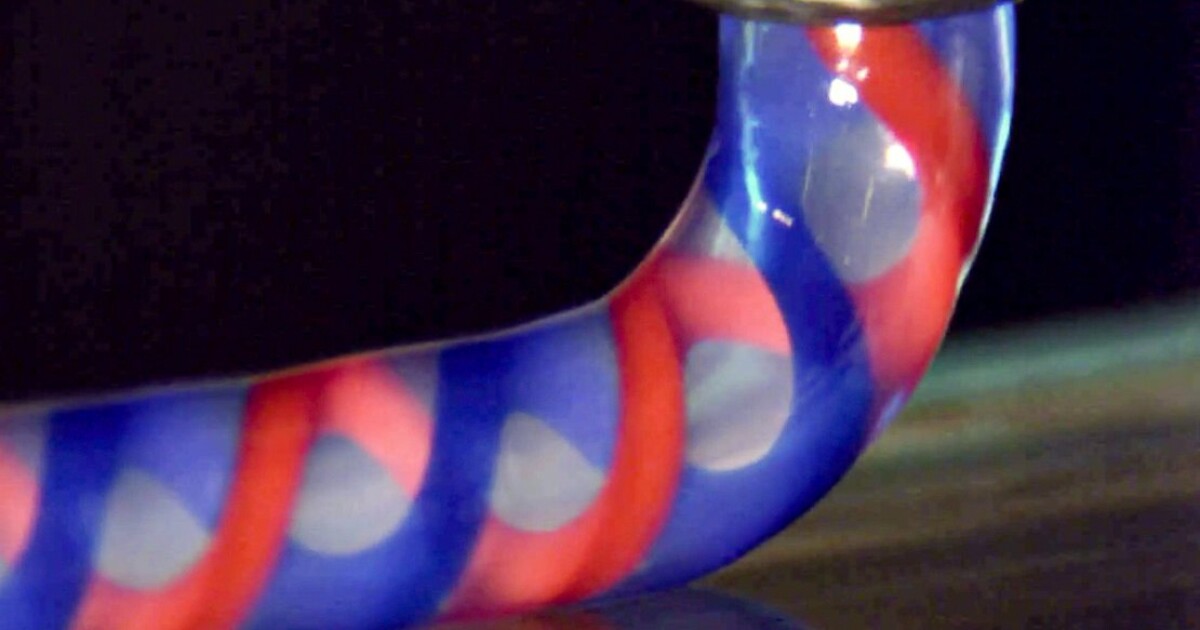 Twisty multi-material filaments could serve as artificial muscles Twisty multi-material filaments could serve as artificial muscles